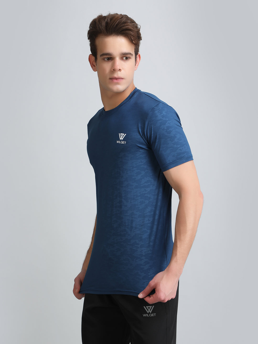 Mens Dryfit Embossed SS Round Neck T-shirt