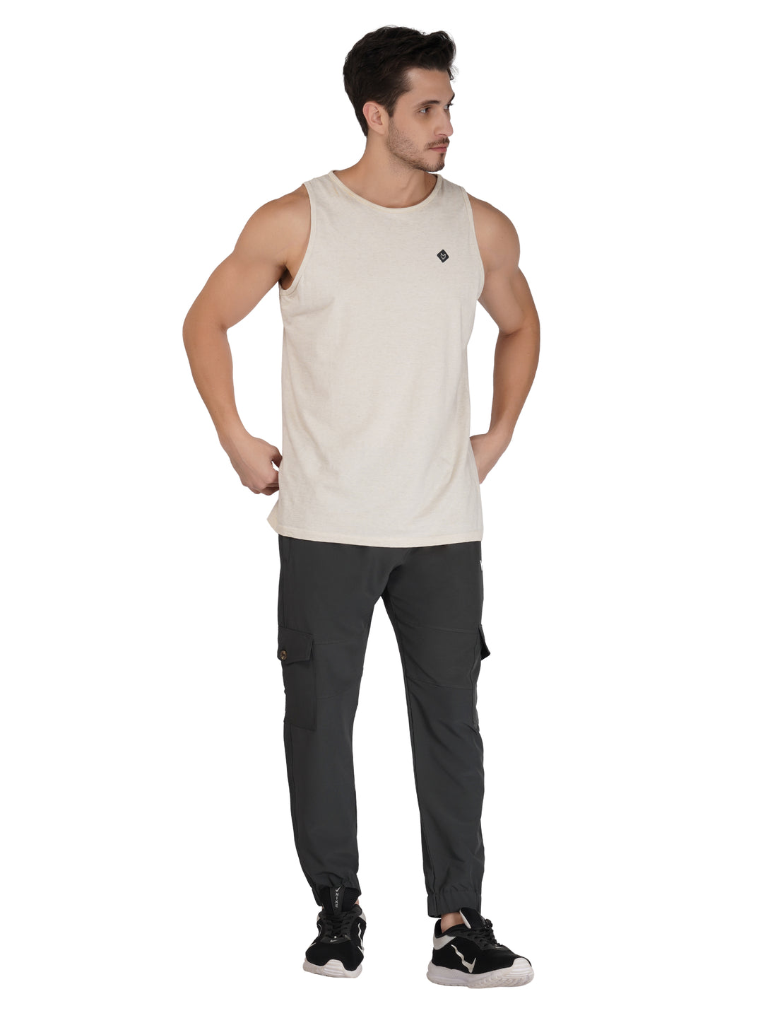 MEN'S TRAVELLING CARGO TRACK PANT WITH 2 SIDE PKT. & 2 AIR FLAP BUTTON PKT.