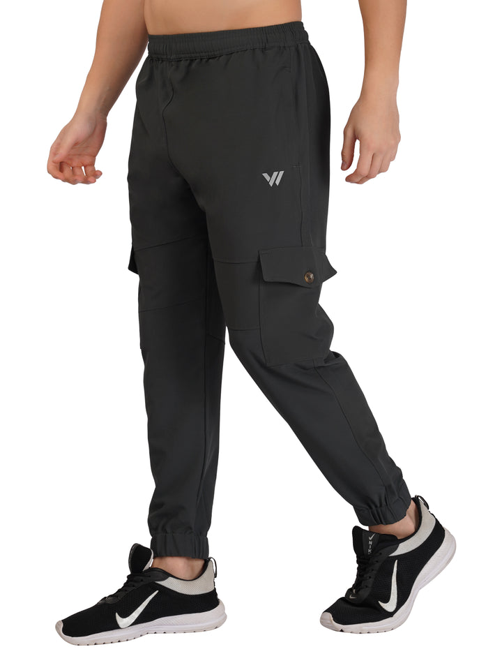 MEN'S TRAVELLING CARGO TRACK PANT WITH 2 SIDE PKT. & 2 AIR FLAP BUTTON PKT.