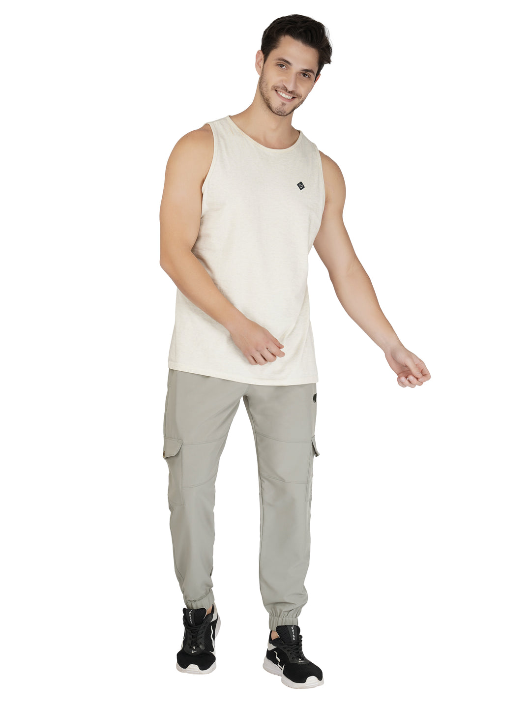 MEN'S TRAVELLING CARGO TRACK PANT WITH 2 SIDE PKT. & 2 AIR FLAP BUTTON PKT.